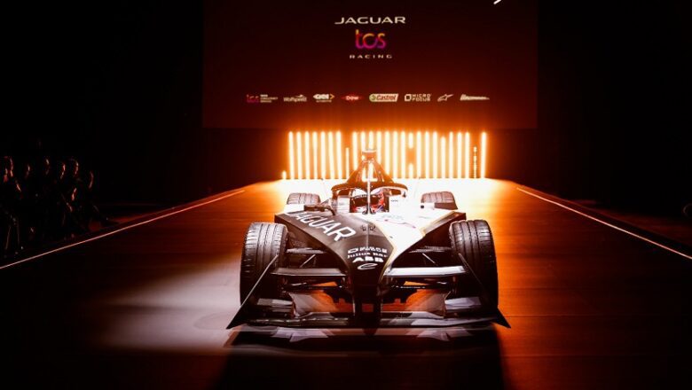 Jaguar TCS Racing debuta con el vehículo eléctrico más veloz de la historia