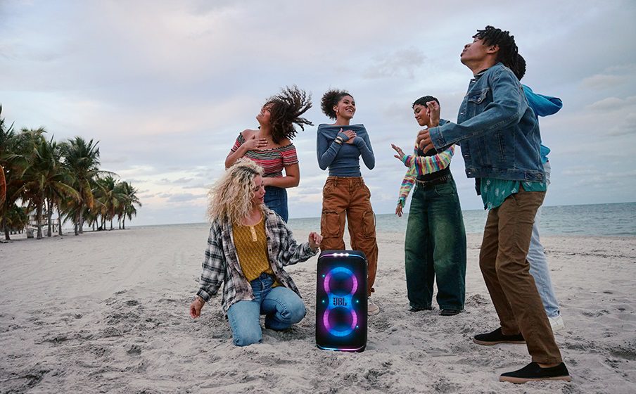 TBT con JBL: un recorrido histórico desde los primeros parlantes hasta los modelos más recientes