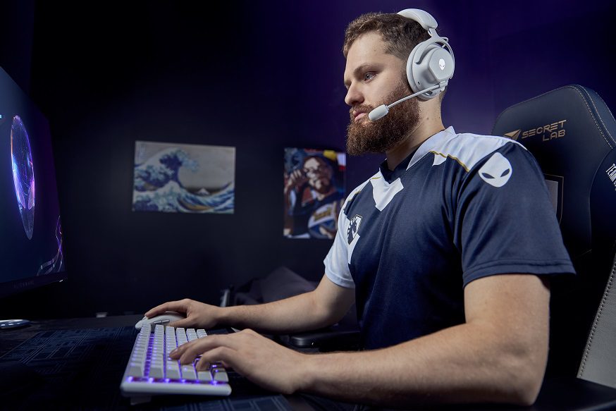 Alienware anuncia audífonos para profesionales de eSports en colaboración con Team Liquid