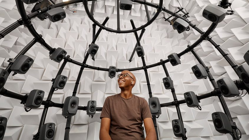 Dentro del laboratorio de audio: cómo Apple desarrolló la primera experiencia integral de salud auditiva del mundo