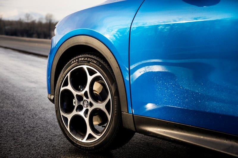 Pirelli Cinturato All Season SF3 gana en la comparación de reseñas de diferentes llantas a nivel mundial