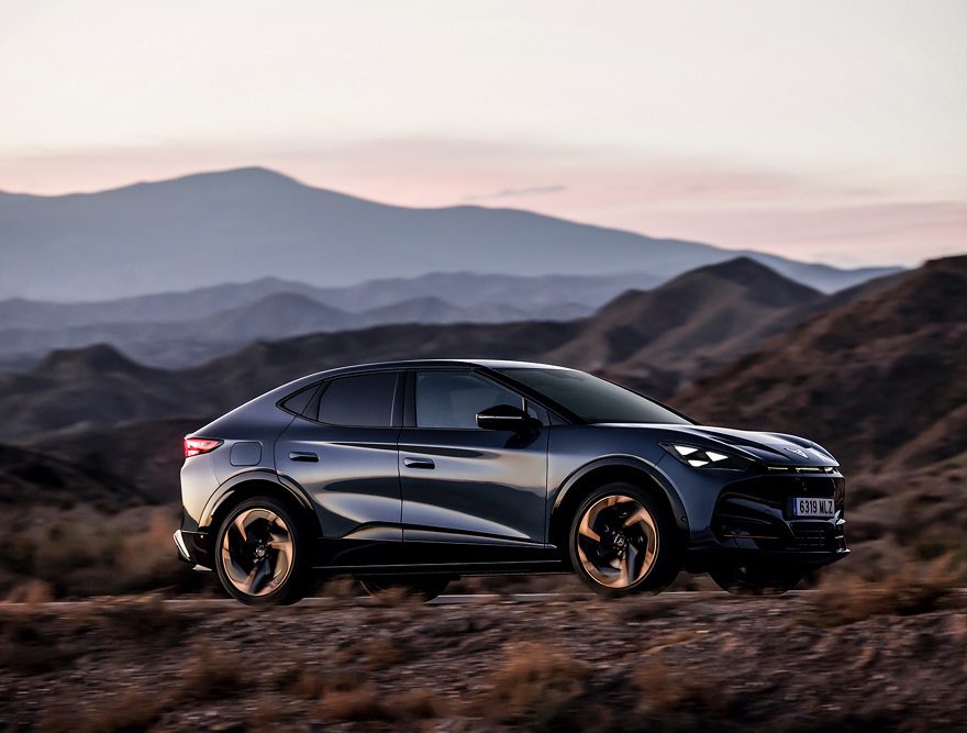 Hankook equipa el CUPRA Tavascan con el neumático SUV iON evo