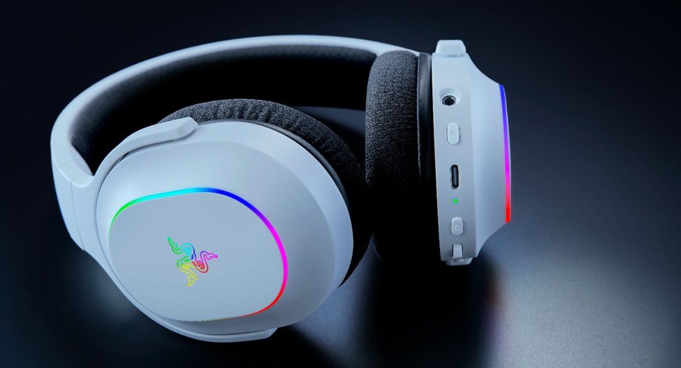 Auriculares Razer Barracuda X Chroma: audio inalámbrico e iluminación dinámica