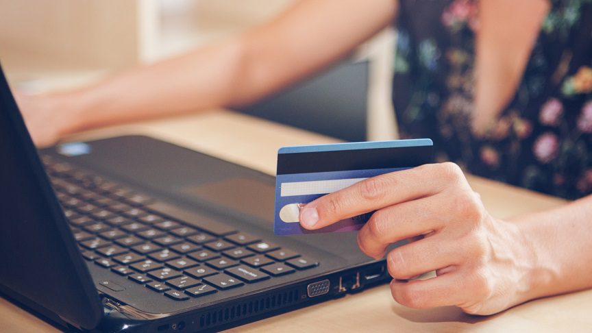 Así es como los ciberdelincuentes aprovechan el BlackFriday para estafar a e-Commerces y usuarios