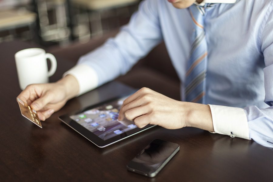 Comercios digitales: impulsados por IA de SAP para el Black Friday