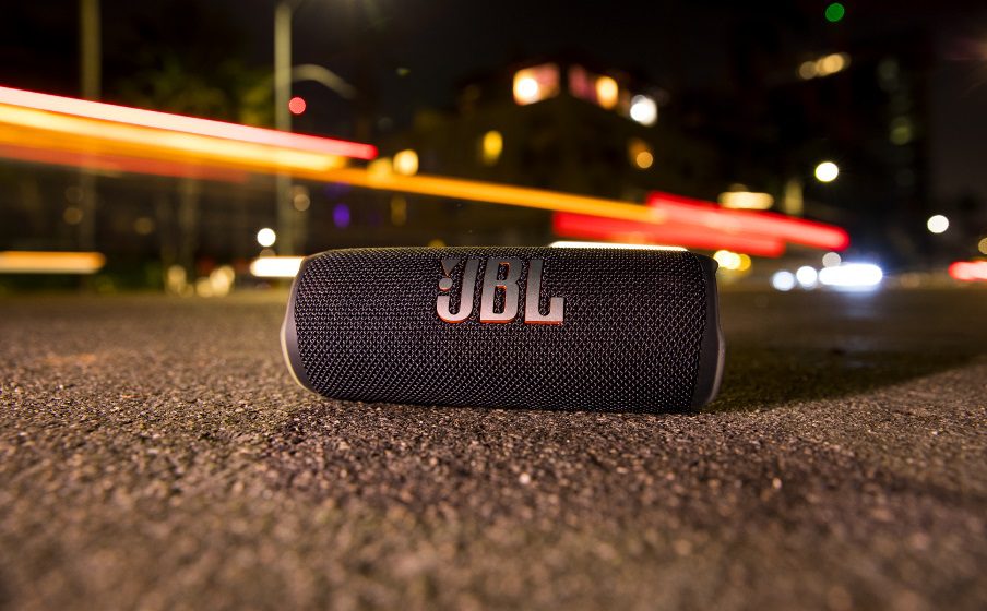 JBL Colombia se une al Black Friday con descuentos únicos para disfrutar del mejor sonido