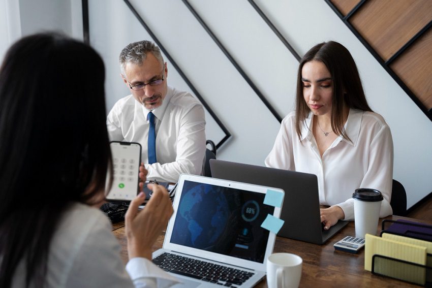 Implementación de la IA en el análisis de Big Data para mejorar los procesos de reclutamiento