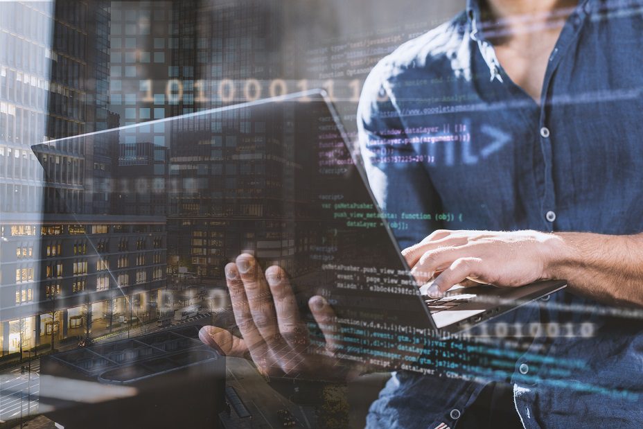 Reducir costos empresariales con un software todo en uno: centralizar procesos para maximizar la eficiencia