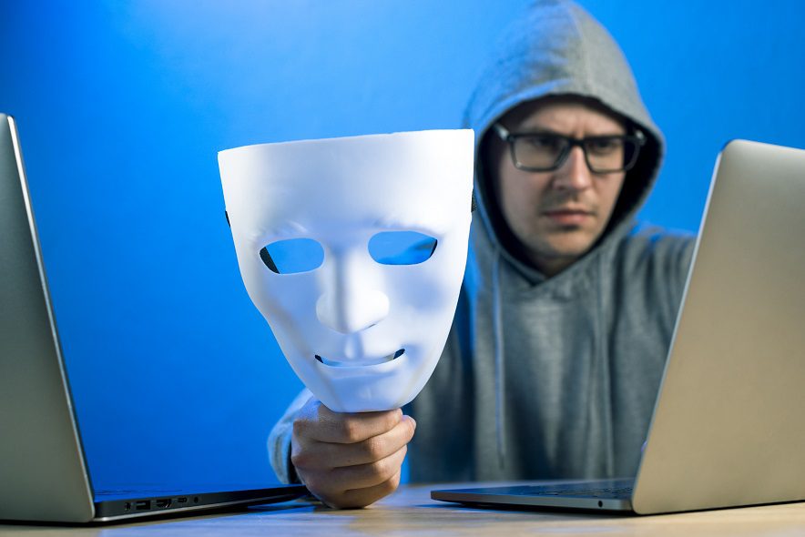 El robo de identidad con uso de IA incrementó en más del 200%: OlimpIA alerta sobre los retos éticos de la inteligencia artificial