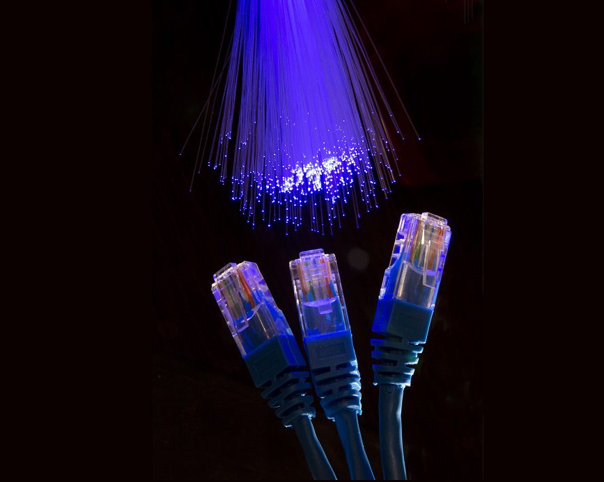 Expansión de las Redes FTTH y el Impacto de las Inversiones de Movistar en Colombia