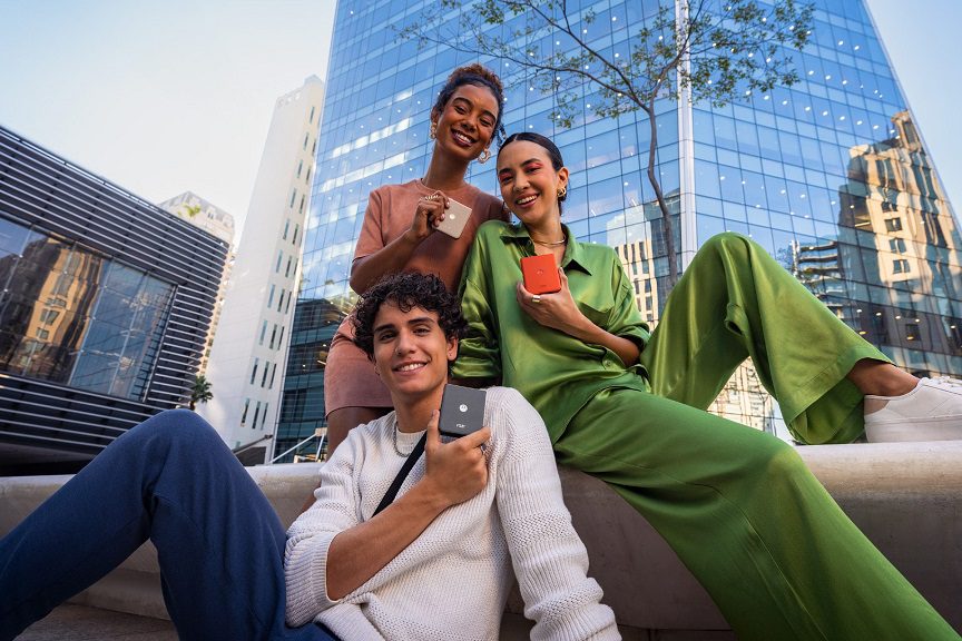 La guía de Motorola para regalar tecnología y estilo en navidad
