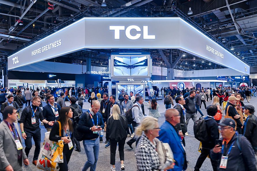 TCL en el CES 2025: innovaciones y avances en pantallas para dispositivos inteligentes