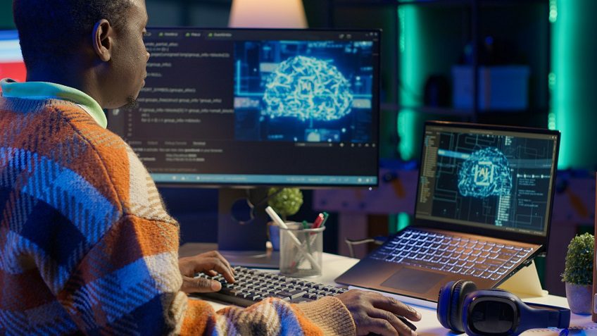 Simulaciones con IA: el nuevo horizonte para los fabricantes de productos y servicios