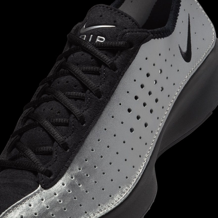 Nike presenta una nueva versión de las Air Superfly inspirada en el running para mujeres