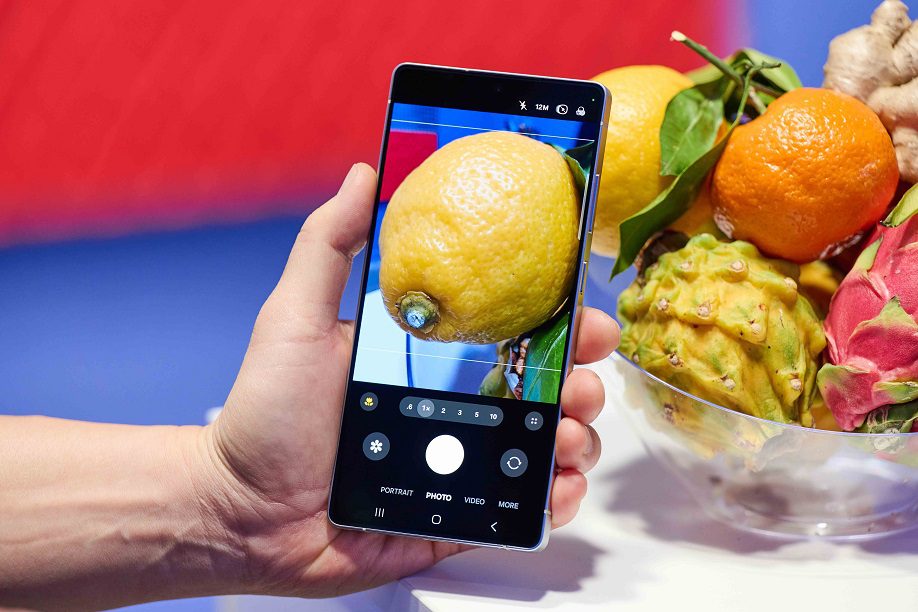 Aprenda a sacarle el máximo provecho a su smartphone con el poder de la IA