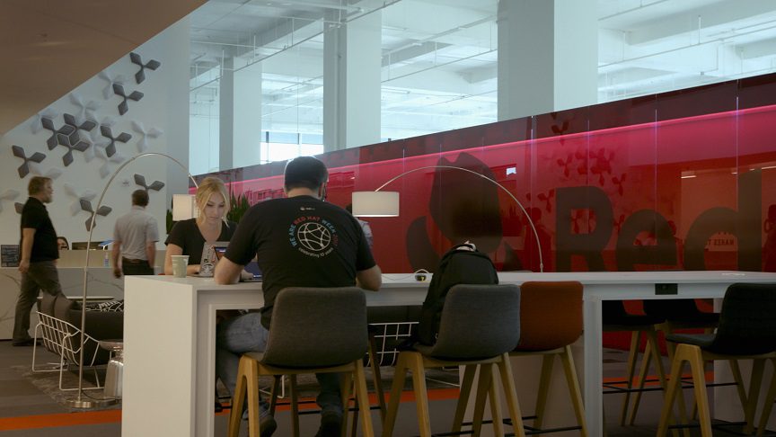 Red Hat y SoftBank optimizan redes con AI-RAN para mayor sostenibilidad y rendimiento