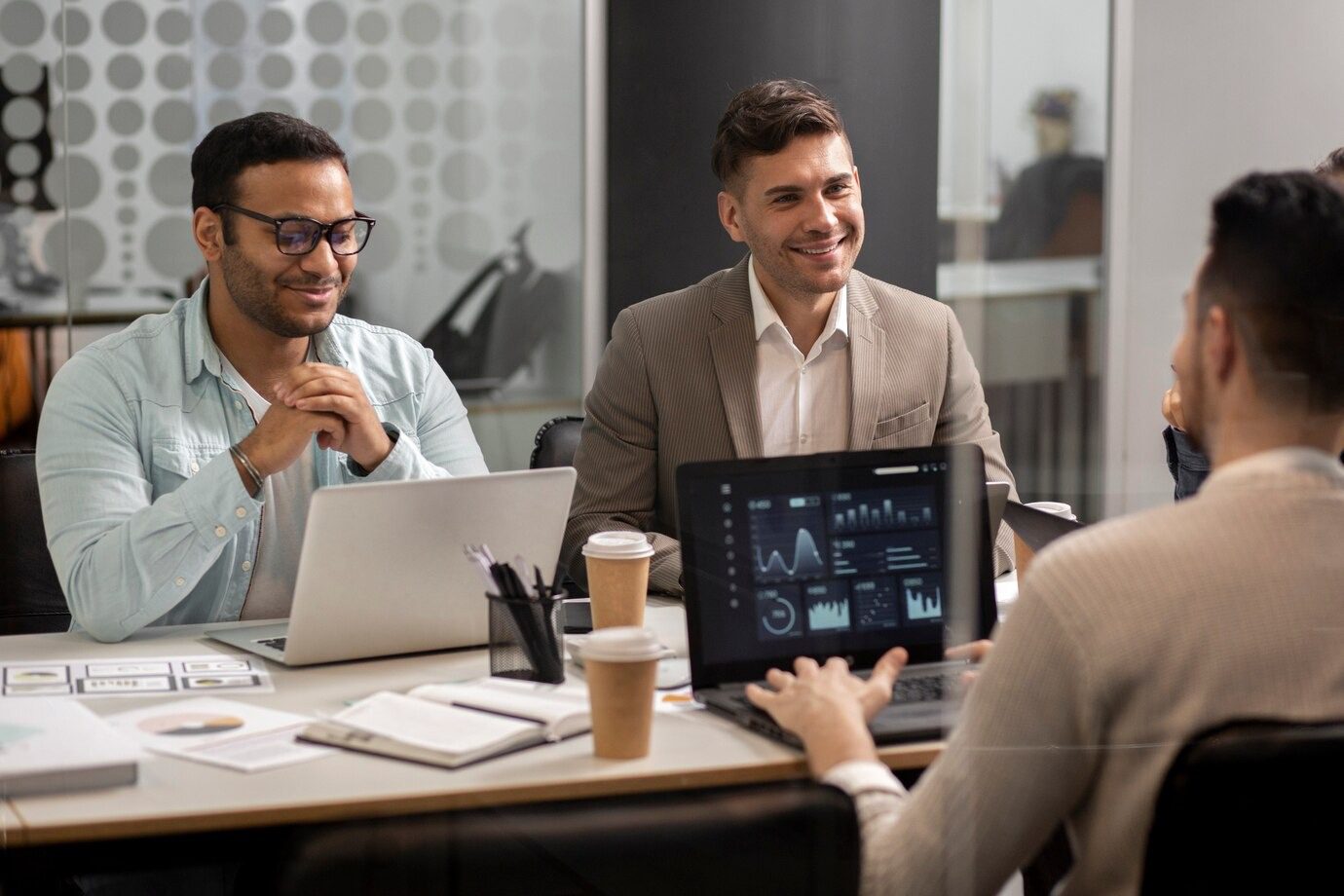 Oracle y Google Cloud anuncian programa de socios sin precedentes en la industria y nuevas capacidades para Oracle Database@Google Cloud
