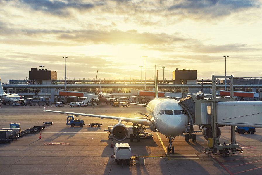 Boom de pasajeros impulsa una revolución digital en la aviación en Latinoamérica