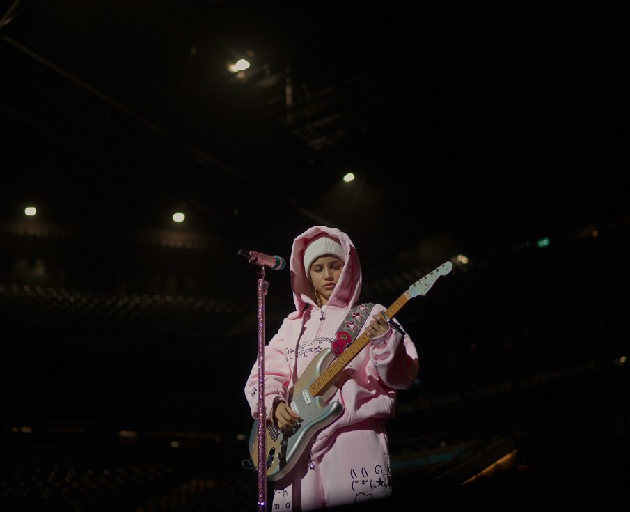 La primera serie documental de Emilia Mernes se estrena en exclusiva por DIRECTV y DGO
