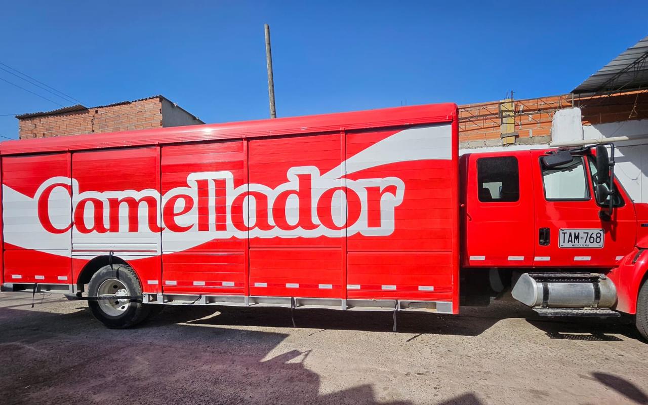 Coca-Cola rinde homenaje a los conductores que conectan a Colombia