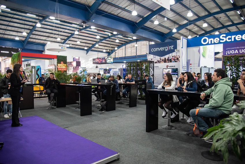 Edutechnia 2025 presenta su foro académico: Liderar, Innovar y Conectar la Educación para el Futuro