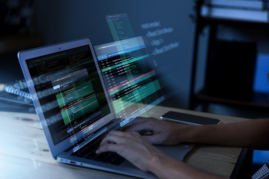 Menos del 50% de las organizaciones en la región opera con tecnologías digitales