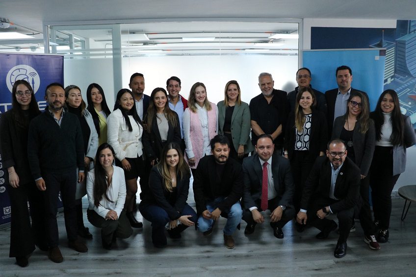 Empresas bogotanas se podrán beneficiar de formación de talento en tecnologías como IA y ciberseguridad