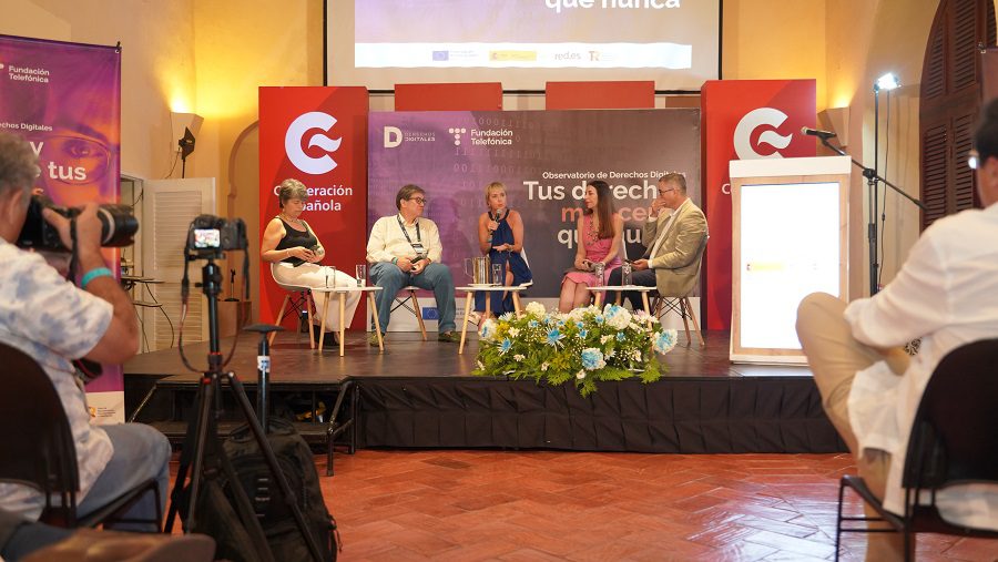 Colombia se convierte en epicentro regional para avanzar en la protección de los derechos digitales