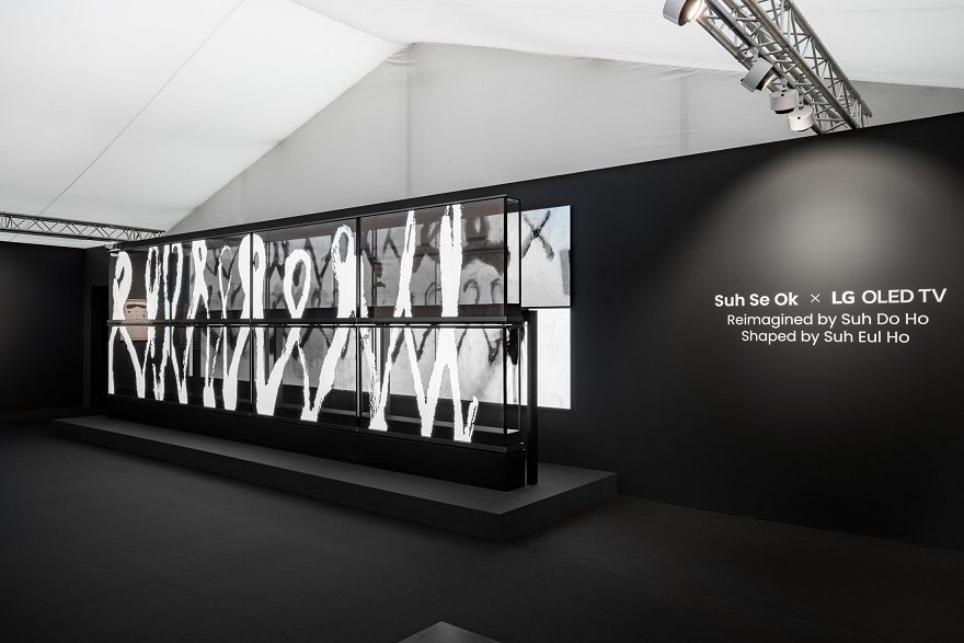 LG y el artista Do Ho Suh presentan una obra digital en televisor OLED transparente durante Frieze London