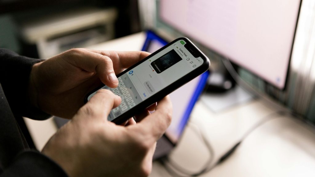 Así funciona la nueva herramienta que organiza tareas contables desde WhatsApp