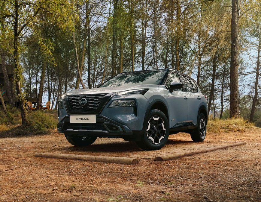 Nissan celebra 65 años en Colombia con dos lanzamientos que marcan el futuro de la movilidad eléctrica y todoterreno