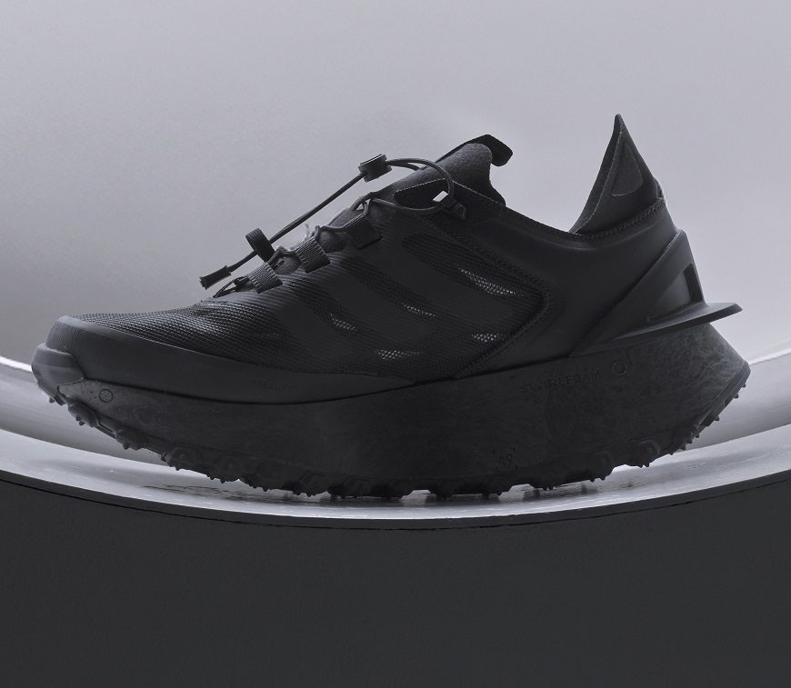 adidas Originals y MRBAILEY presentan la silueta ADIZERO ARUKU YAGI