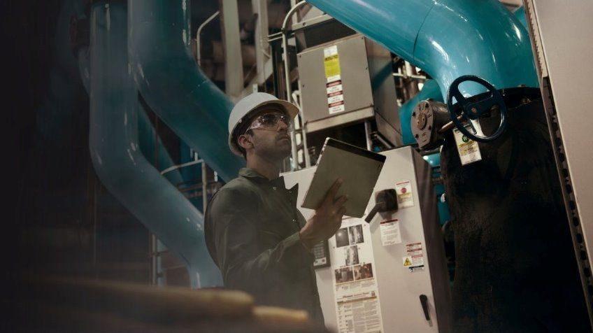 Qualcomm lanza la serie Dragonwing IQ-X: Transformando los PC industriales y la inteligencia de borde