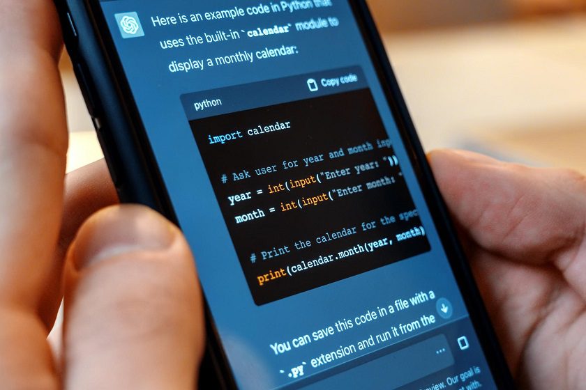 Así convierten los atacantes a su chatbot en un arma para robar datos