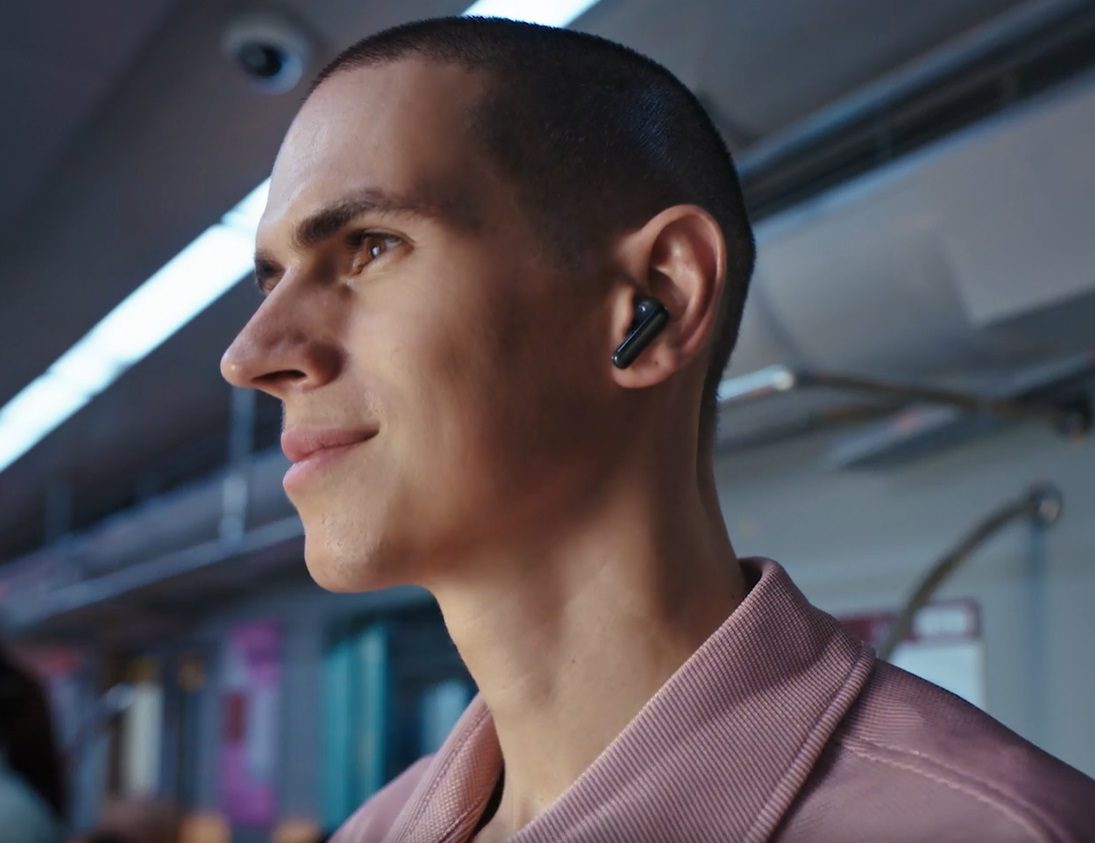 HUAWEI FreeBuds 7i: tecnología de audio avanzada para optimizar la experiencia en trayectos largos