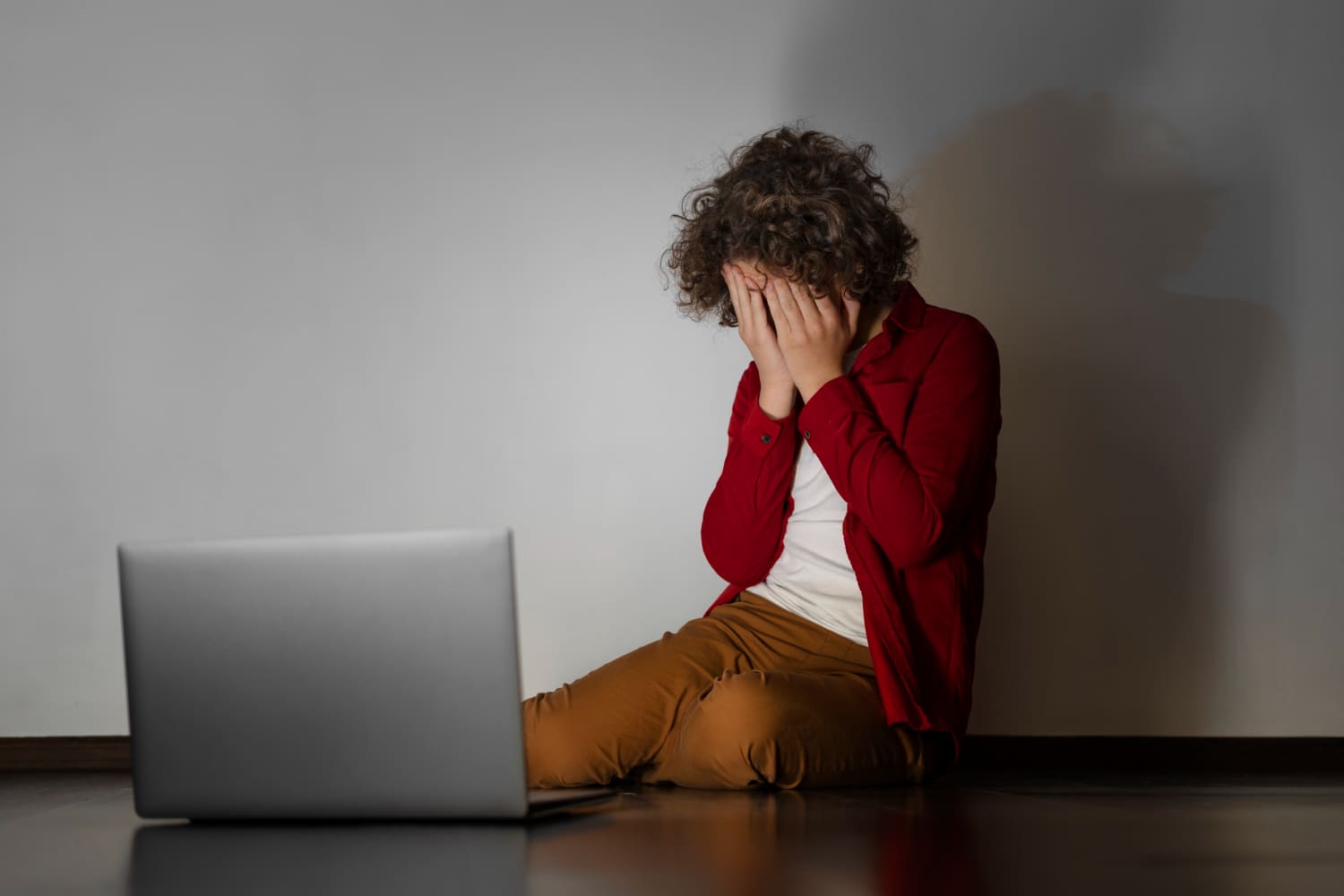 IA y salud emocional: el 21% de los latinoamericanos usa chatbots para combatir la tristeza en el Blue Monday