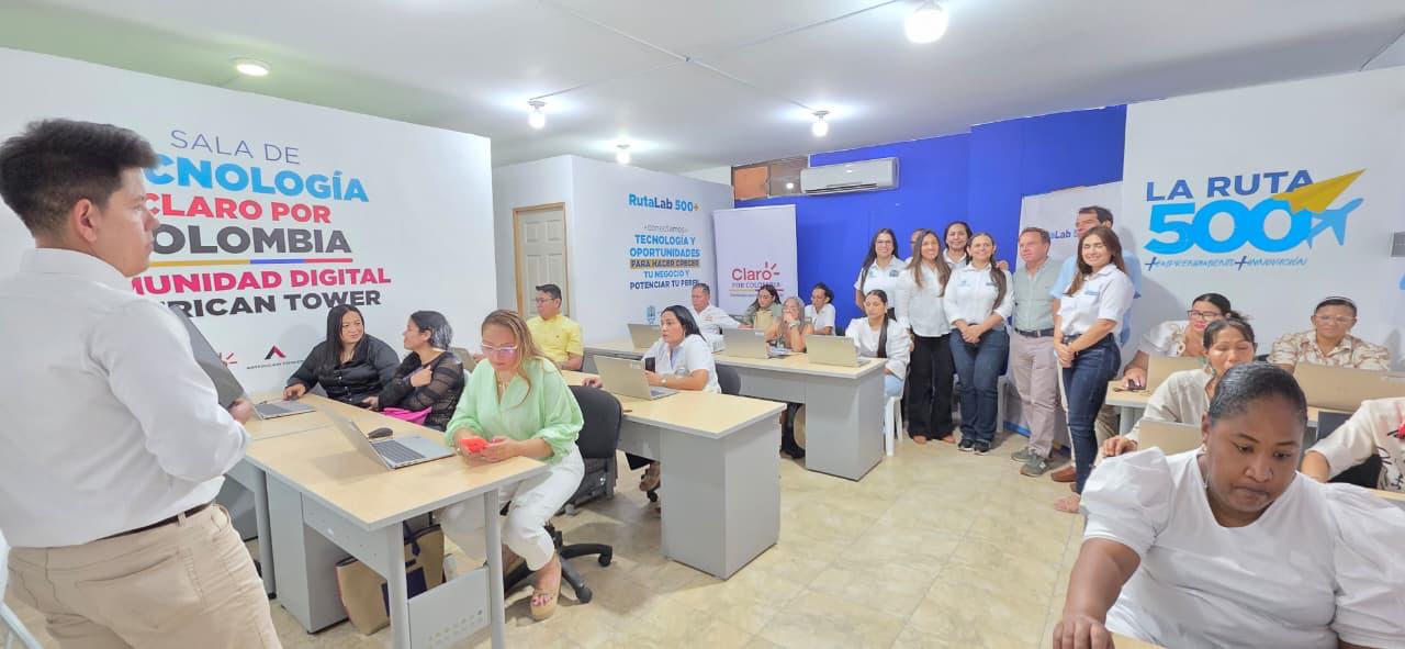 Santa Marta fortalece su ecosistema digital con la nueva Sala de Tecnología de Claro y American Tower