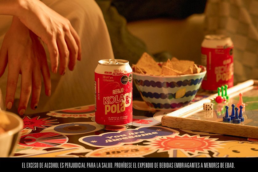 Bavaria presenta el refajo Kola y Pola Roja en colaboración con Kola Román