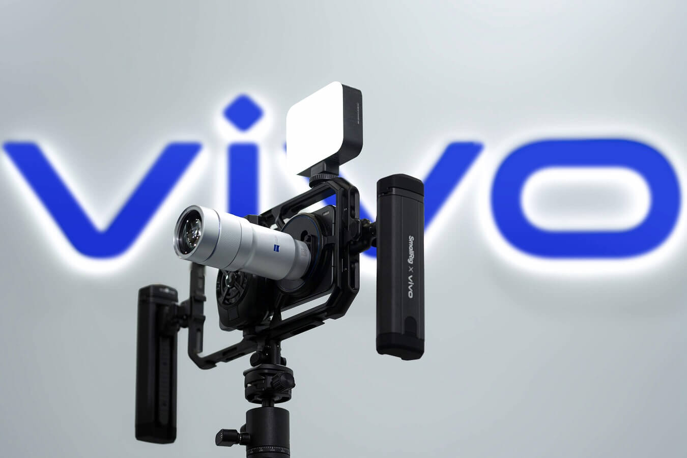 El vivo X300 Ultra deslumbra en el MWC 2026 con su avanzada tecnología de imagen ZEISS