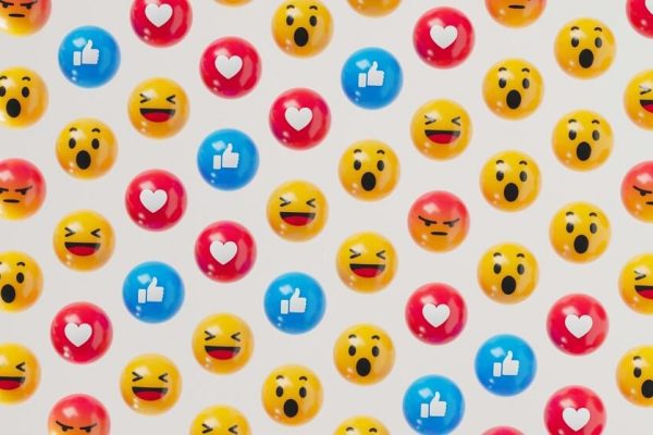 ¿Cuál es el emoji favorito de los hispanoparlantes?