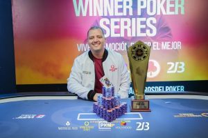 Diego Ardila conquista el WPS Medellín tras dominar la mesa final y quedarse con un pozo millonario