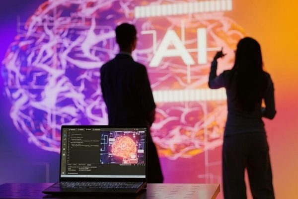 InfoComm 2026 pondrá la inteligencia artificial en el centro de sus keynotes, su programa educativo y el piso de exhibición