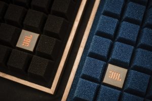 JBL celebra 80 años de innovación y liderazgo en la industria del audio