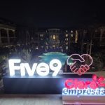 Five9 y Claro empresas apuestan por la inteligencia artificial para transformar la experiencia del cliente en Colombia