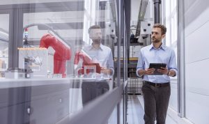La alianza entre Lenovo y ServiceNow lleva la automatización con inteligencia artificial al entorno corporativo