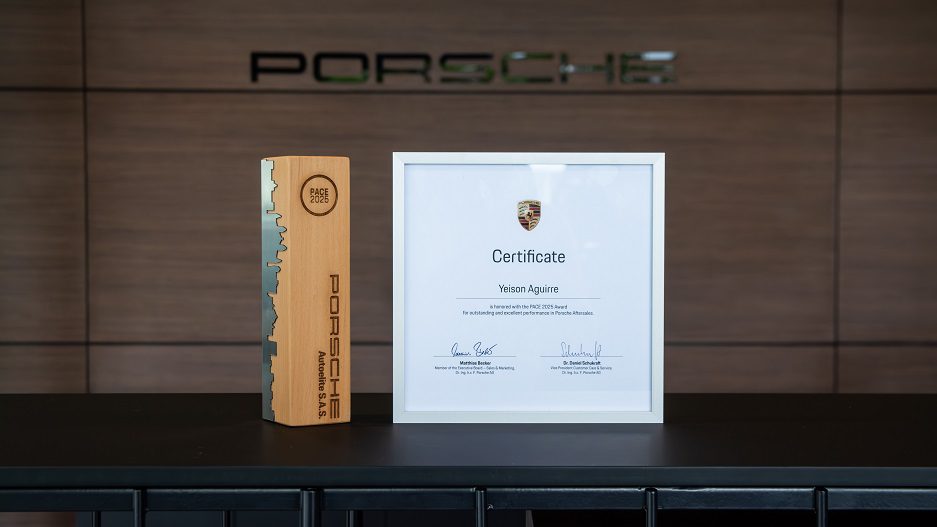 Porsche reconoce a Autoelite por su excelencia en servicio postventa