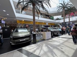 Más allá del vehículo: Kia refuerza infraestructura, respaldo y educación para vivir a bordo de un EV