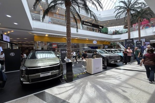 Más allá del vehículo: Kia refuerza infraestructura, respaldo y educación para vivir a bordo de un EV