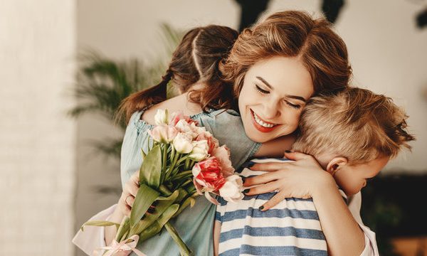 ¿No sabe qué regalar en el Día de la Madre?: La IA puede ayudarle con el mejor detalle para mamá