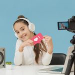 1 de cada 3 padres en América Latina apoyaría que sus hijos sean influencers, pese a los riesgos digitales: Kaspersky